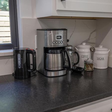 アシュビル Mid-Century Modern Impeccable Remodel With Hot Tubヴィラ エクステリア 写真