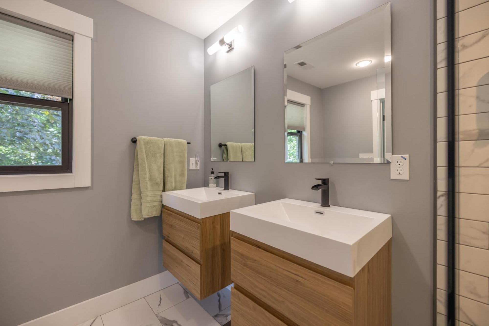 アシュビル Mid-Century Modern Impeccable Remodel With Hot Tubヴィラ エクステリア 写真