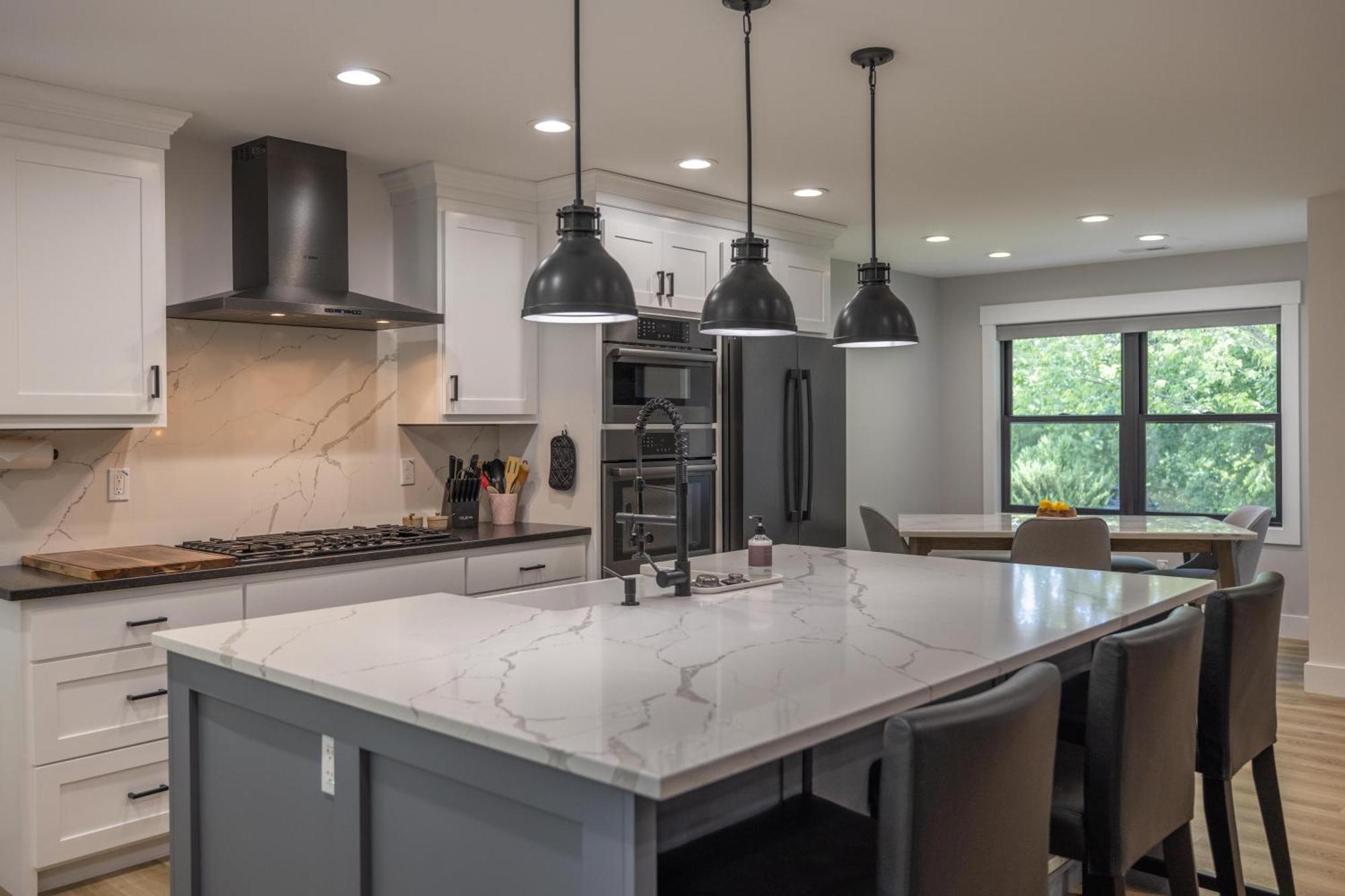 アシュビル Mid-Century Modern Impeccable Remodel With Hot Tubヴィラ エクステリア 写真