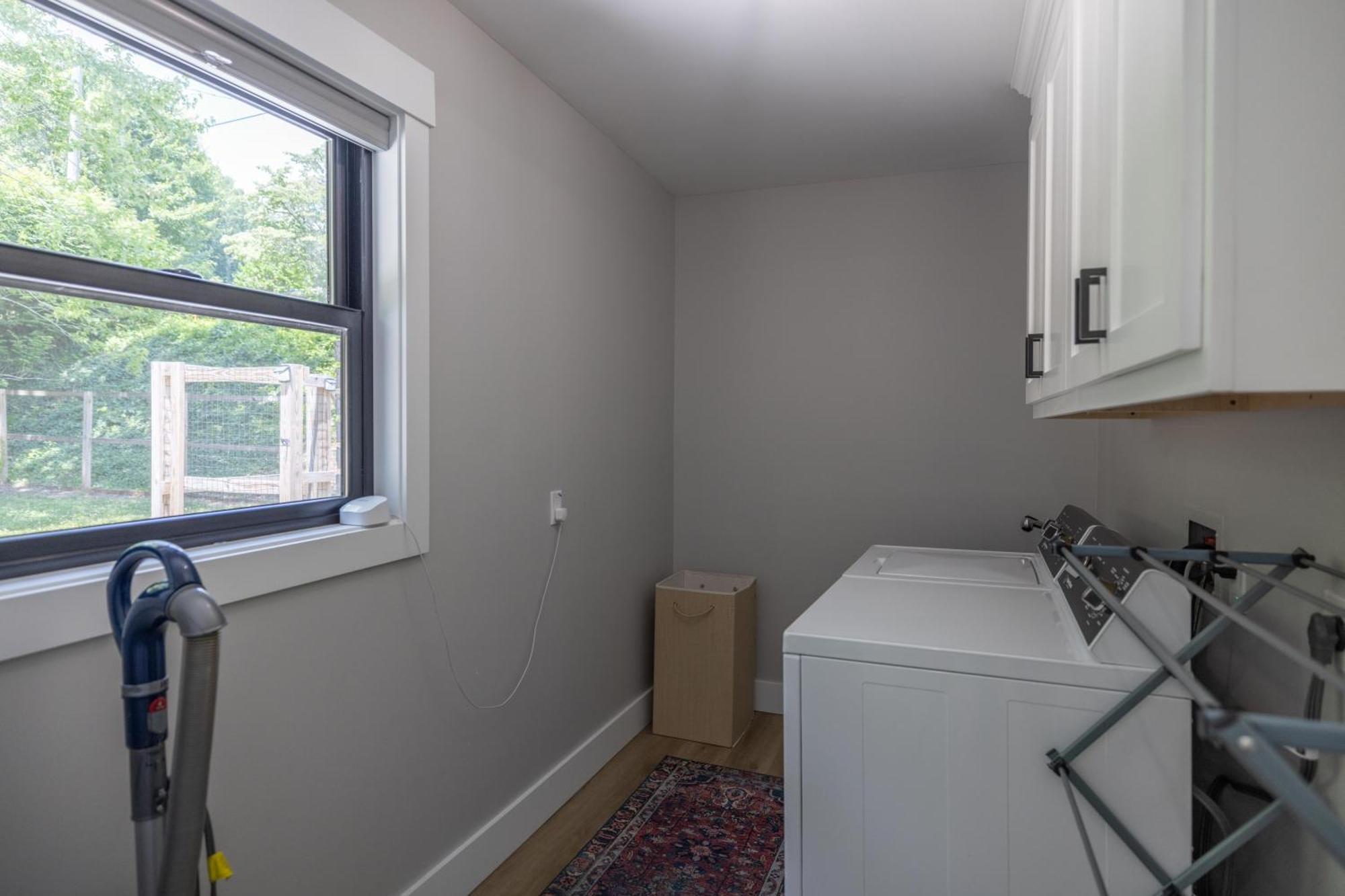 アシュビル Mid-Century Modern Impeccable Remodel With Hot Tubヴィラ エクステリア 写真